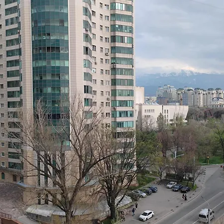 5 Минут До Метро! Apartment Almaty Exterior photo