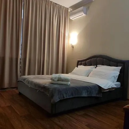 5 Минут До Метро! Apartment Almaty Exterior photo