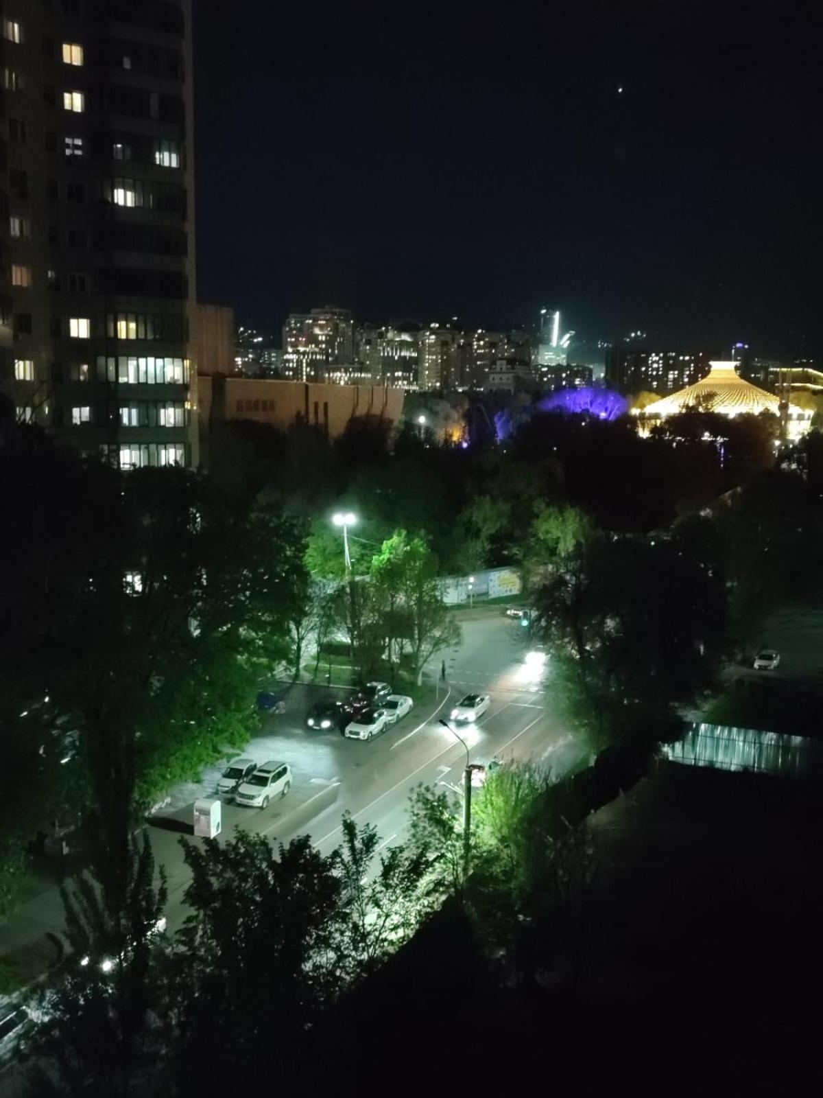 5 минут до метро! Apartment *